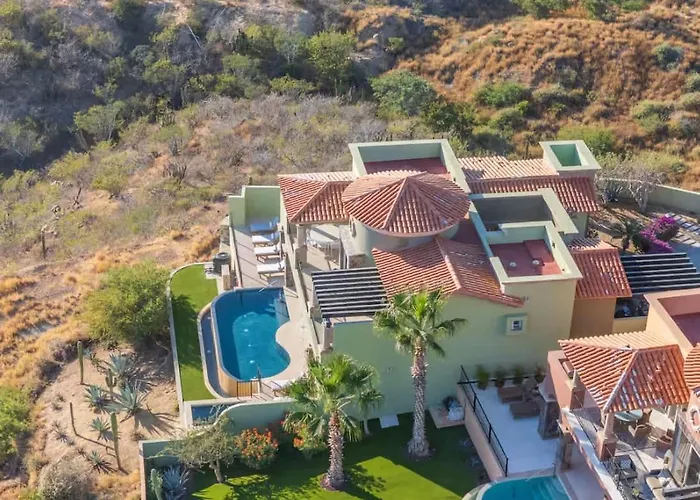 Villa 4bd Oceanfront Montecristo Estates